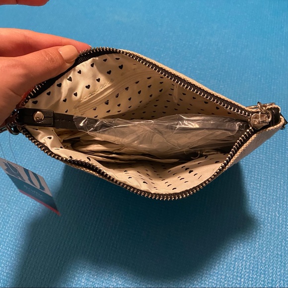 Brighton Scottie Crossbody Purse - Picture 5 of 10